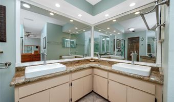 1116 KINGFISH Pl, Apollo Beach, FL 33572