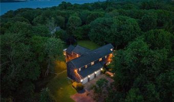 48 WRIGHT Ln, Jamestown, RI 02835