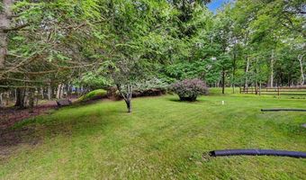 160 Ginsburg Cir, Albrightsville, PA 18210