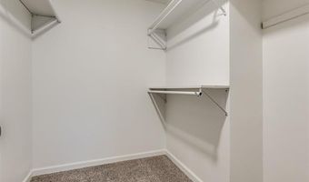 4812 Clearview Dr, Bartlesville, OK 74006