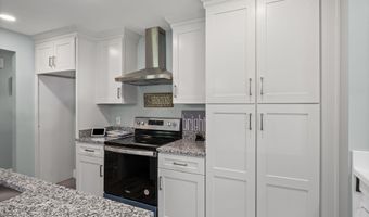 214 NE 10th Ave, Arab, AL 35016