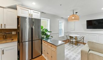 754 PARK Rd NW 4, Washington, DC 20010