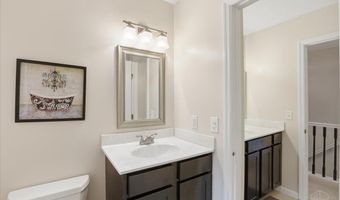 953 Watch Creek Dr, Anderson Twp., OH 45230