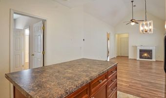 1048 ALDEN GLEN Dr, Moody, AL 35004