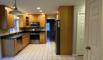 126 Sunnydale Ave, Bristol, CT 06010