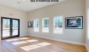 1 Longview Dr 208, Atkinson, NH 03811