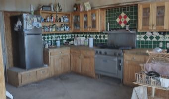 148 Starr Rd, Carson, NM 87517