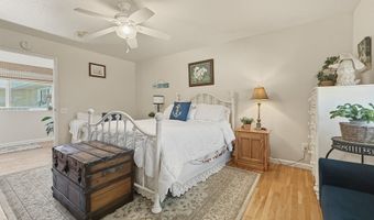 1099 PARKVIEW Dr, Brookings, OR 97415