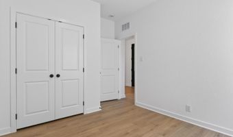 314 Brood Dr, Adkins, TX 78101