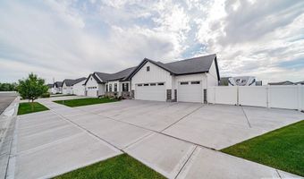 644 Silvermaple Dr, Ammon, ID 83401
