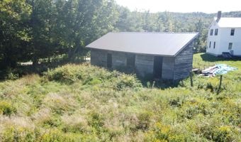 8 Graffam Rd, Baldwin, ME 04091