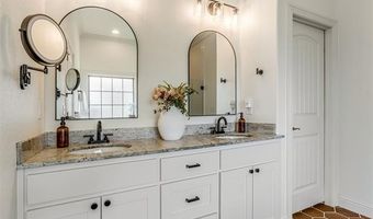 5603 Aspen Ave, Bartlesville, OK 74006