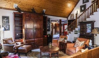 4465 CHOCCOLOCCO Rd, Anniston, AL 36207