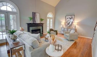 5196 Staverly Ln, Peachtree Corners, GA 30092