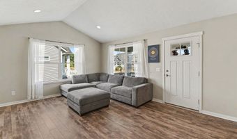 5150 Circleview Dr, Allendale, MI 49401