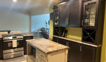 565 Cedar Ln, Batesville, IN 47006