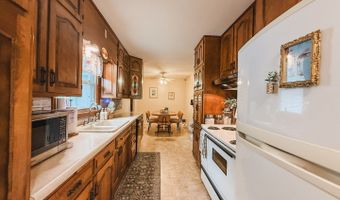 435 W Main St, Arcola, IL 61910