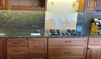 29 Main St, Alton, NH 03809