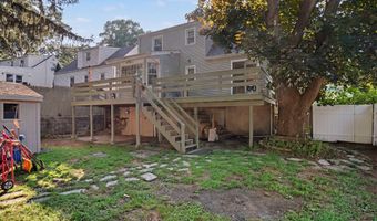 555 Lakeside Dr, Bridgeport, CT 06606