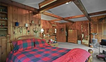 550 Twin Brook Ln, Coventry, RI 02816