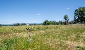 Deschutes Road, Anderson, CA 96007