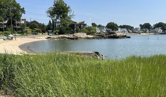 180 Clark Ave, Branford, CT 06405