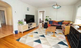 239 241 Elm St, Bennington, VT 05201