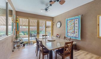 978 PRAIRIE ZINNIA Dr, Bernalillo, NM 87004