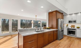 3936 Holden Dr, Ann Arbor, MI 48103