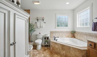 109 Cooper Landing Dr, Aydlett, NC 27916