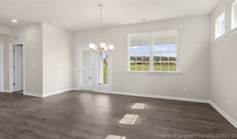 357 Maddox Dr, Aberdeen, NC 28315