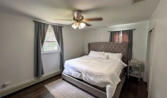 25 S Valley Rd, Bayonne, NJ 07035