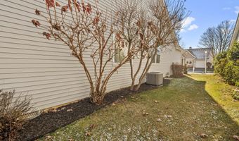 10 SANDY BOTTOM Ln, Barnegat, NJ 08005