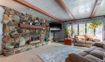 2025 S Plaza Dr, Akron, OH 44319