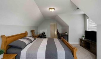 17 Maple Grove Dr, Adairsville, GA 30103