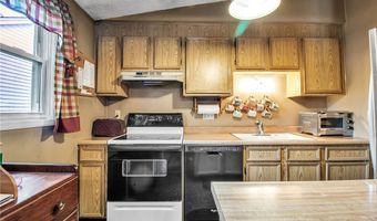203 Robin Rd, Amherst, NY 14228