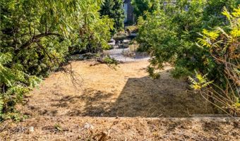 942 E Edgeware Rd, Los Angeles, CA 90026