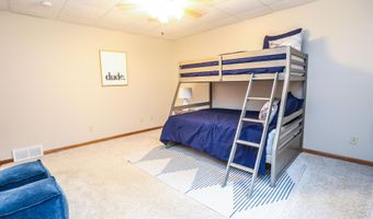 2107 SE Crystal Ave, Aberdeen, SD 57401