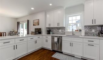 148 Grace St, Cranston, RI 02910
