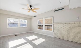 12 Valiant Dr, Coventry, RI 02816