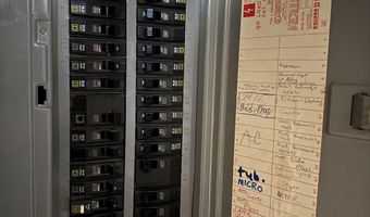 911 Pine St, Atlantic, IA 50022