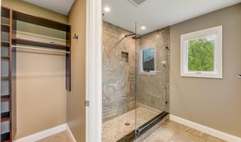 200 Cobb Rd, Aurora, IN 47001