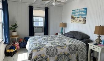 855 E Broadway, Milford, CT 06460
