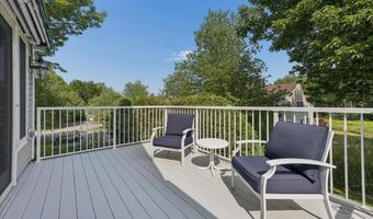 51 Dockside Ln, Belfast, ME 04915