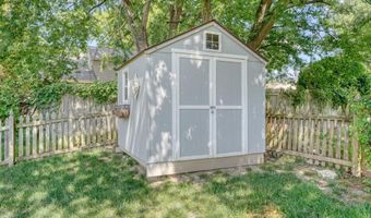 1275 N FARMVIEW Dr, Dover, DE 19904