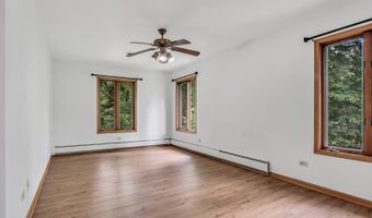 22806 W Loon Lake Blvd, Antioch, IL 60002
