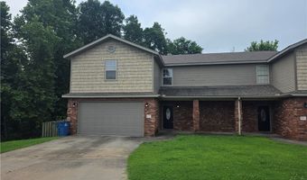 605 NW 17th Ct, Bentonville, AR 72712