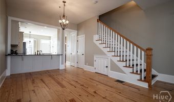 83 Charter Oak Dr, Athens, GA 30607