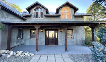 34 Varos Rd, Arroyo Hondo, NM 87571