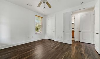 210 Seal Ave, Biloxi, MS 39530